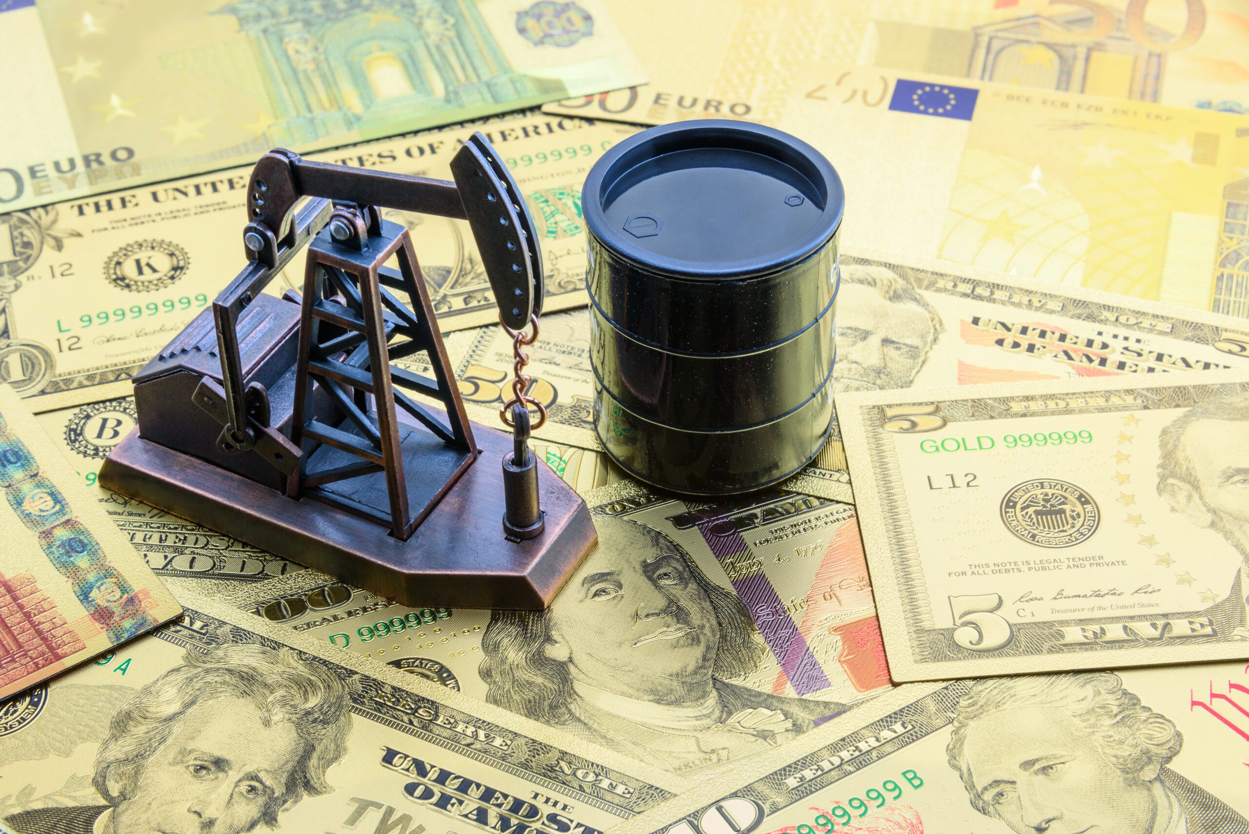 Oil rig model with currency background